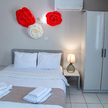 Homelike Guest House Kyrenia  Exterior photo